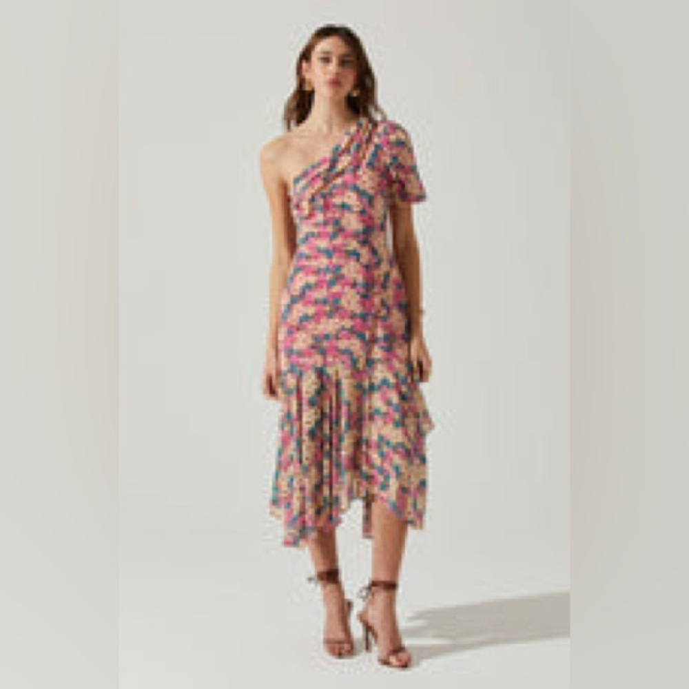 ASTR the Label One-Shoulder Santorini Midi Dress in Pink Size M